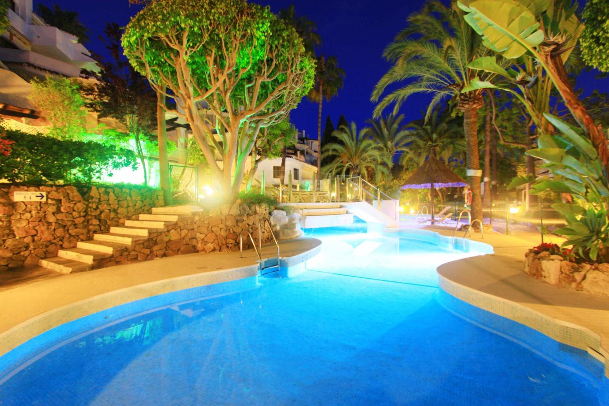 1108 Beachfront 2 Apartments With Roofterrace 80Mtrgt Beach 3 Pools Marbella Zewnętrze zdjęcie